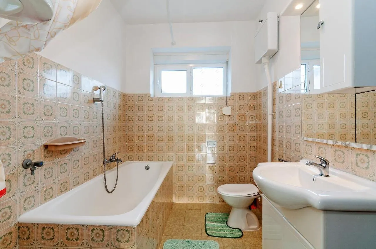 Apartments For Families With Children Privlaka, Zadar - 5747